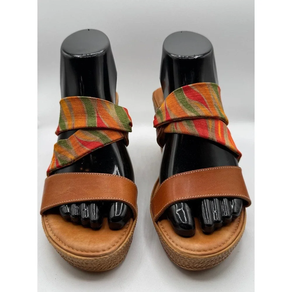 Italian Shoemaker Women 8.5 Multicolor Strap Slip On Wedge Heel Open Toe Sandals